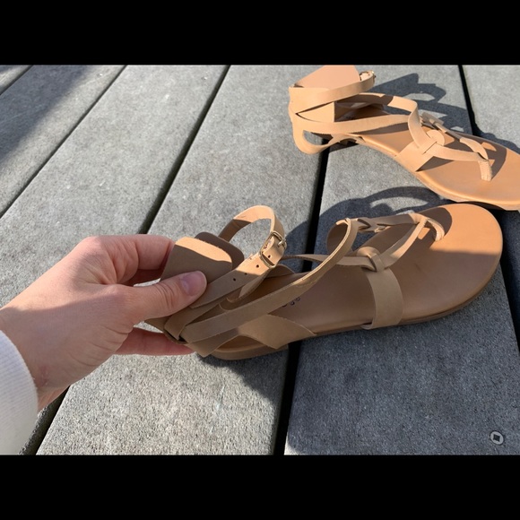 Sandals - Picture 3 of 3